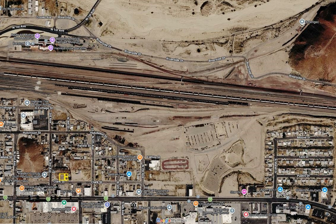 0.31 Acre Barstow, San Bernardino County, CA (Power, Water, & Paved Road)