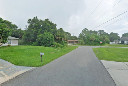 0.24 Acre North Port, Sarasota County, FL (Power & Paved Road)