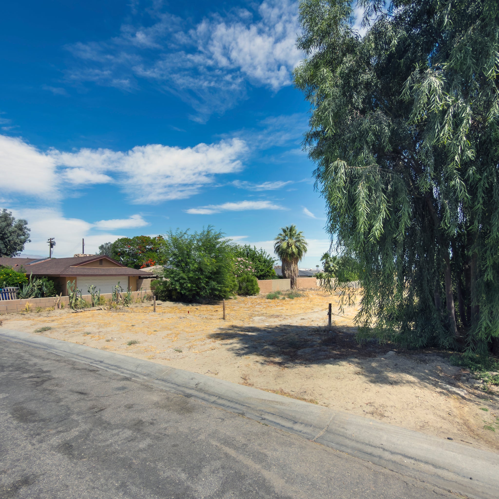0.40 Acre La Quinta, Riverside County, CA (Power, Water, & Paved Road)