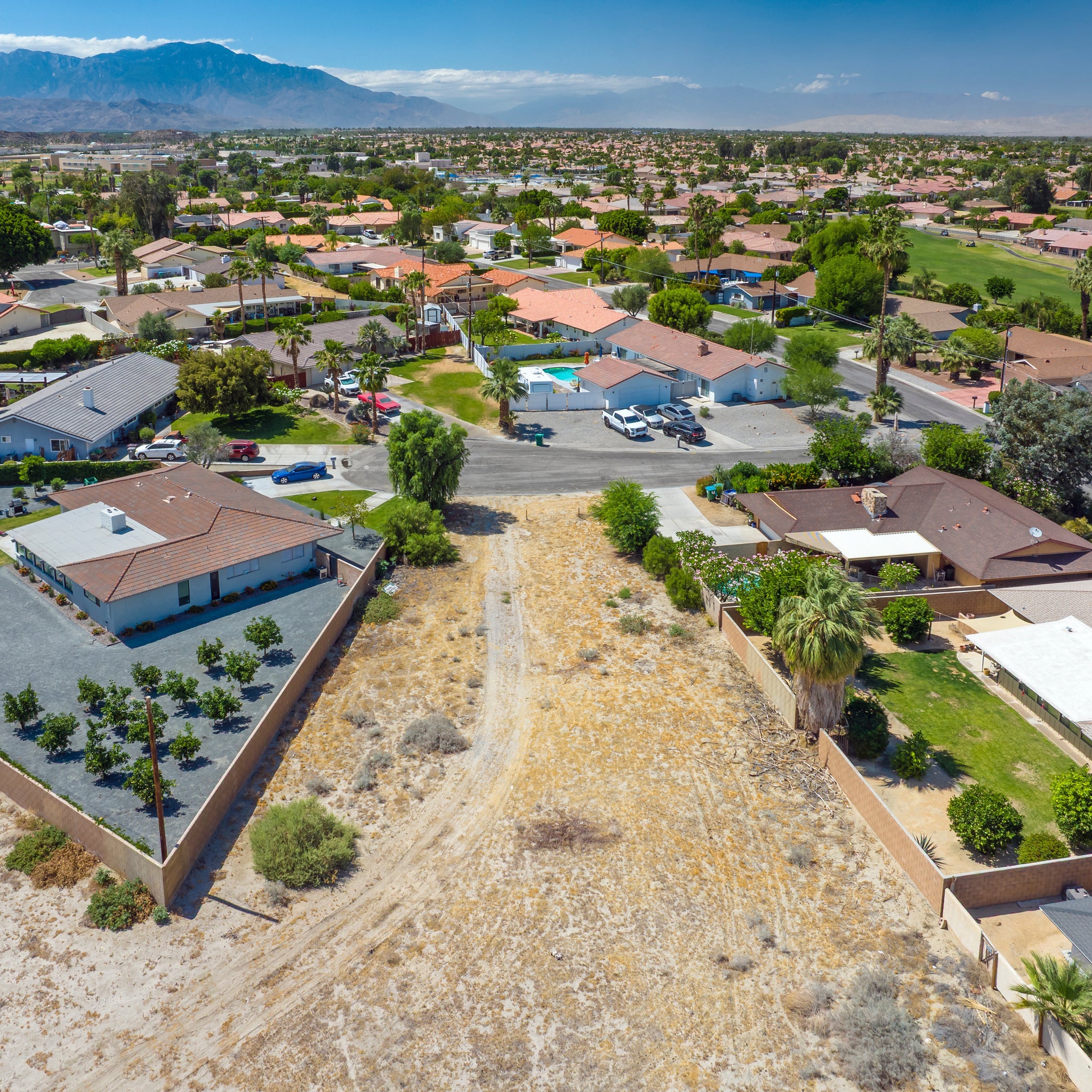 0.40 Acre La Quinta, Riverside County, CA (Power, Water, & Paved Road)