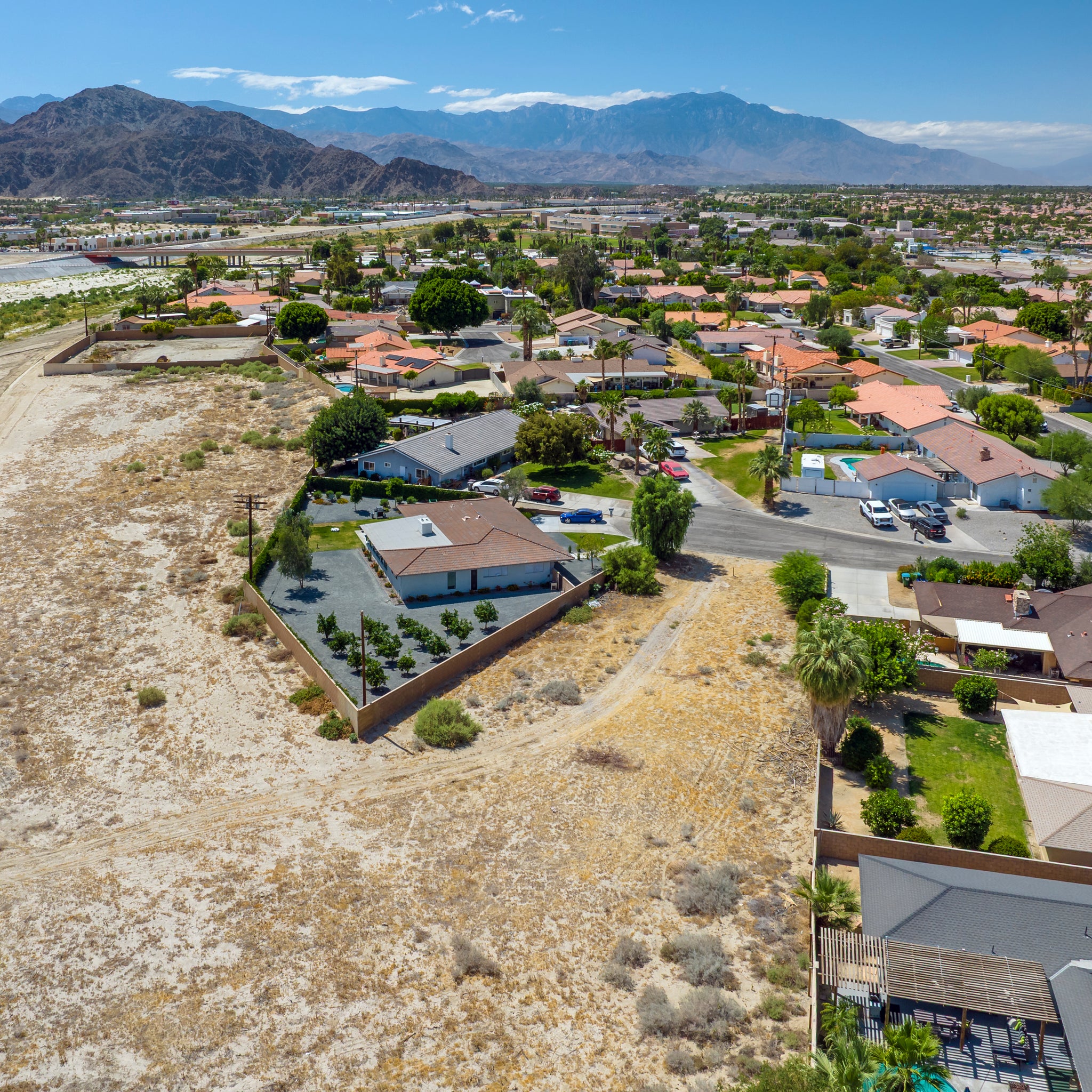 0.40 Acre La Quinta, Riverside County, CA (Power, Water, & Paved Road)