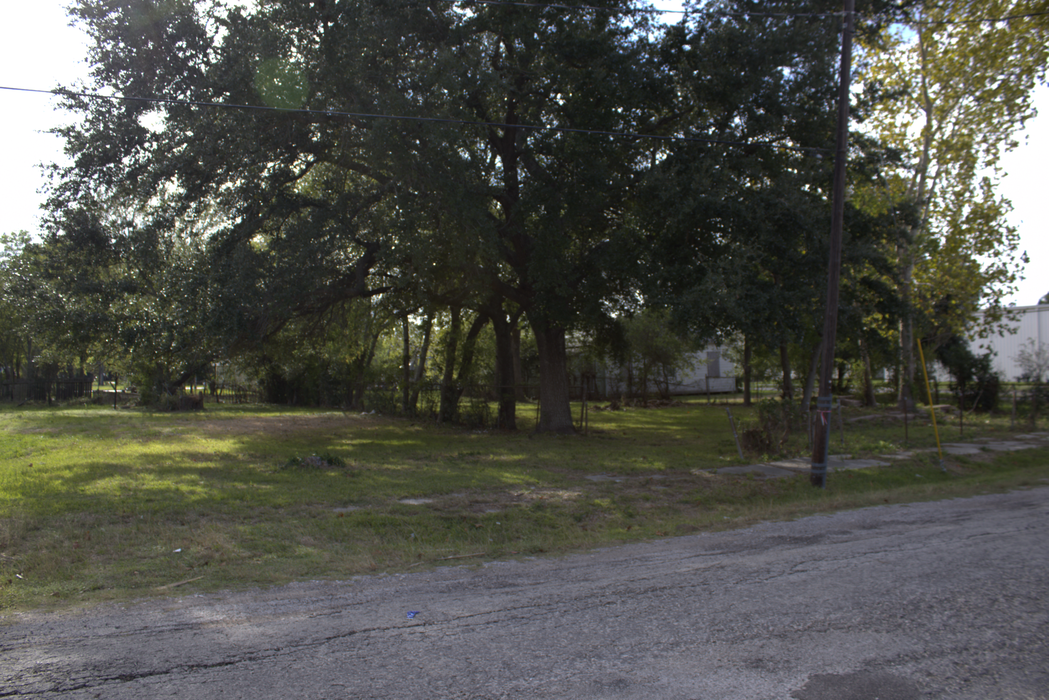 0.16 Acre Port Arthur, Jefferson County, TX (Power, Water, & Paved Road)