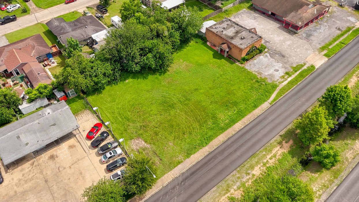 0.36 Acre Houston, Harris County, TX (Commercial Lot, Power, Water, & Paved Road)