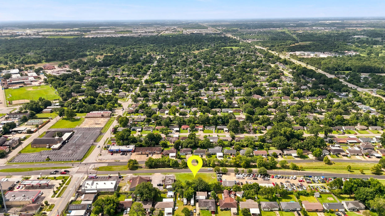 0.36 Acre Houston, Harris County, TX (Commercial Lot, Power, Water, & Paved Road)