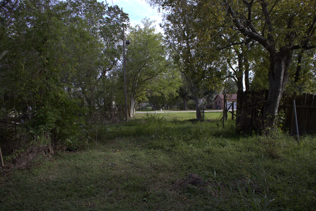 0.16 Acre Port Arthur, Jefferson County, TX (Power, Water, & Paved Road)