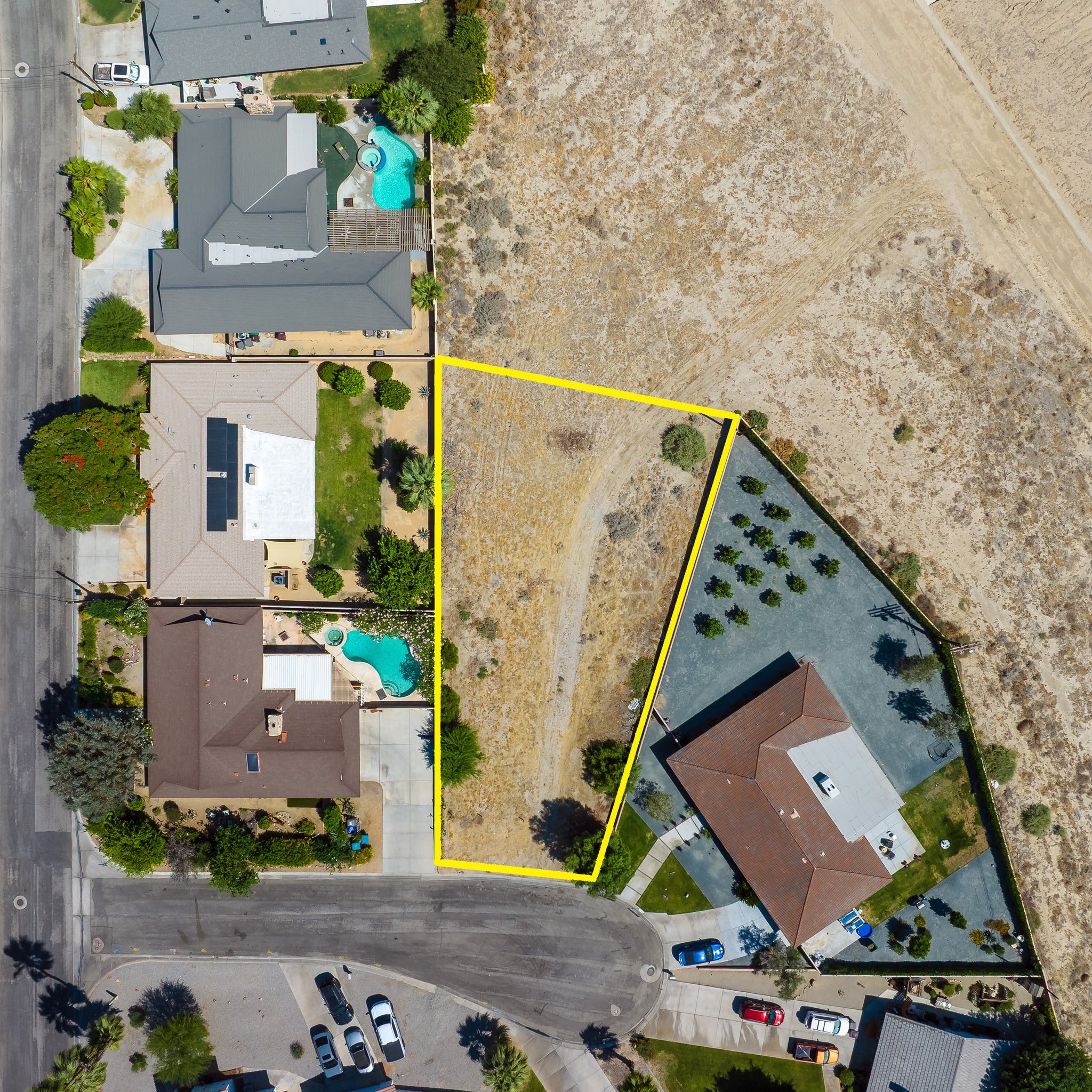 0.40 Acre La Quinta, Riverside County, CA (Power, Water, & Paved Road)