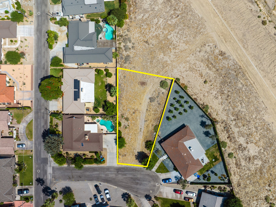 0.40 Acre La Quinta, Riverside County, CA (Power, Water, & Paved Road)