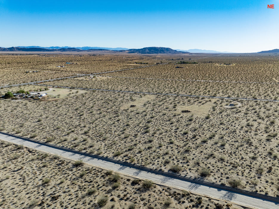 2.31 Acres Joshua Tree, San Bernardino County, CA (Power)