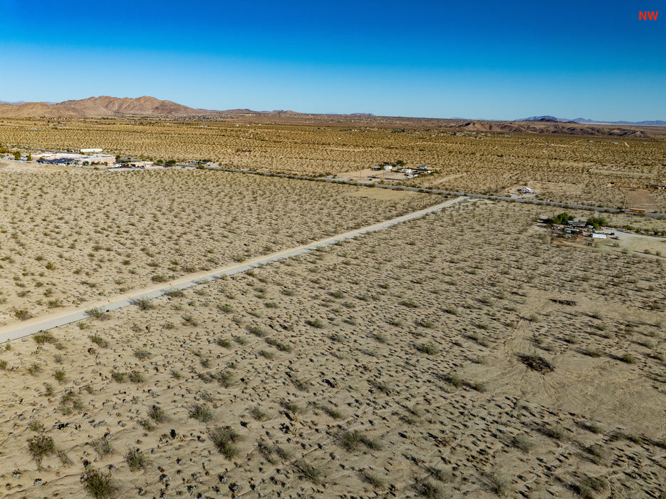2.31 Acres Joshua Tree, San Bernardino County, CA (Power)