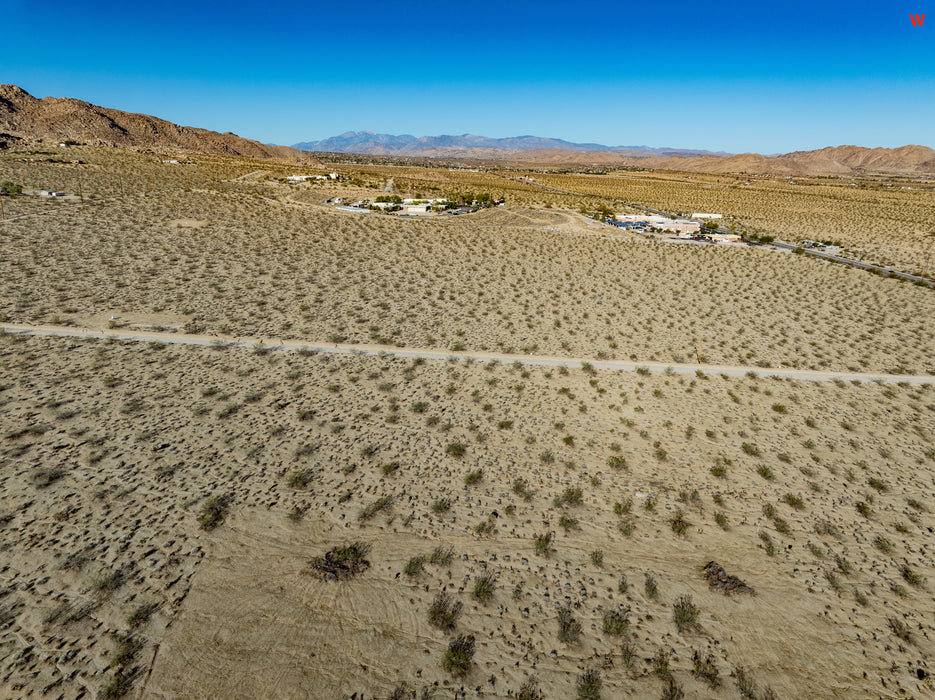 2.31 Acres Joshua Tree, San Bernardino County, CA (Power)