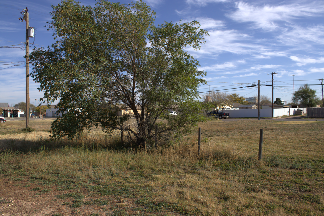 0.14 Acre Lubbock, Lubbock County, TX (Power, Water, & Paved Road)