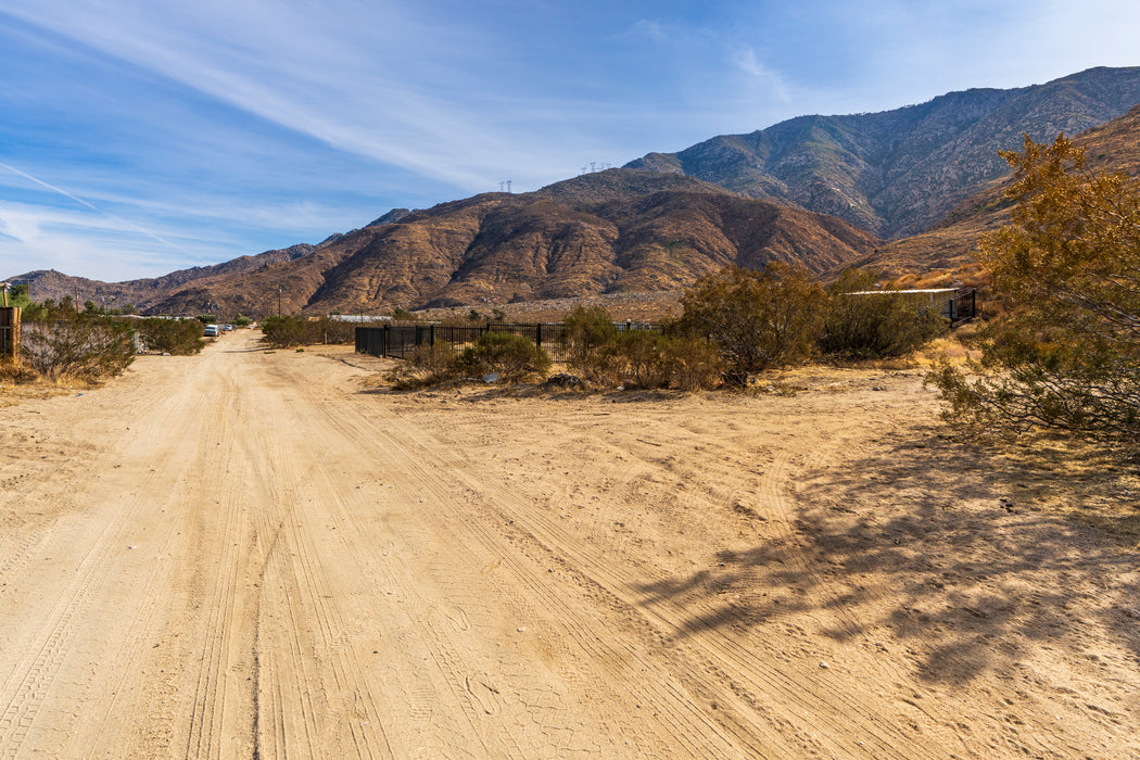 0.18 Acre Cabazon, Riverside County, CA (Power & Water)