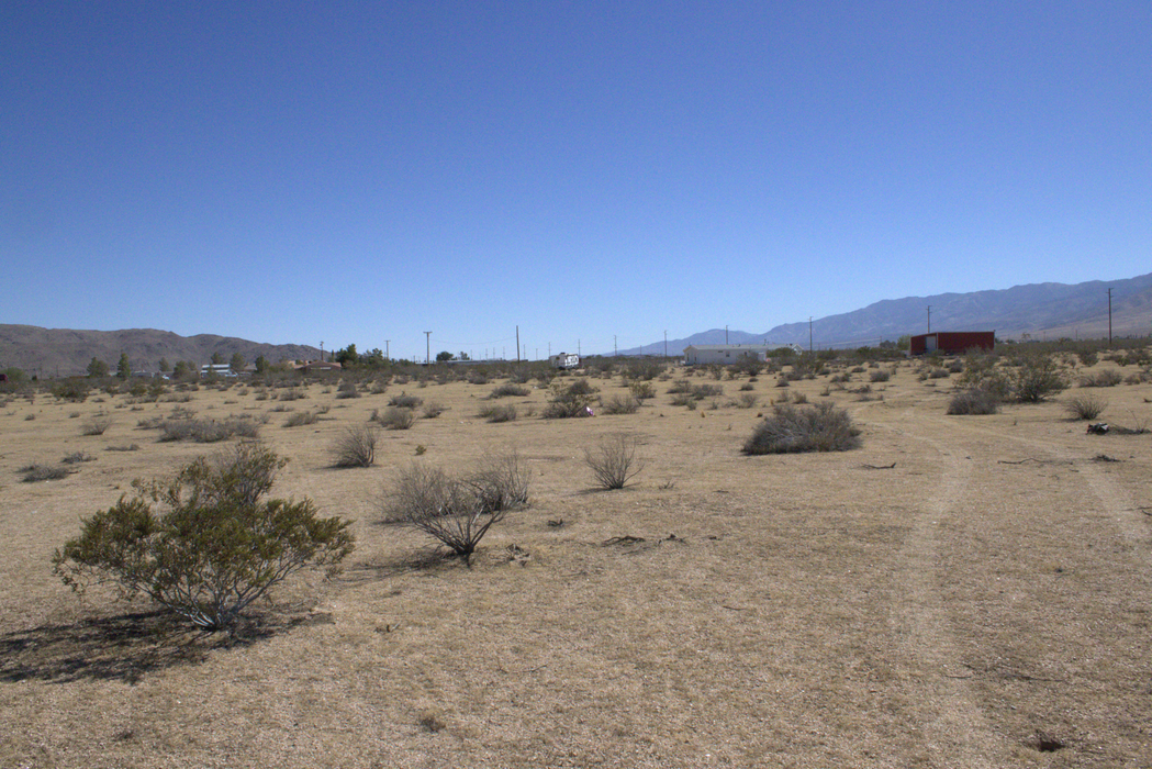 2.50 Acres Apple Valley, San Bernardino County, CA