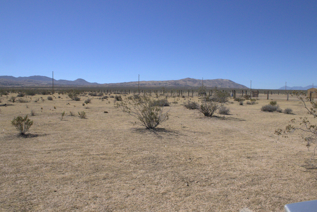 2.50 Acres Apple Valley, San Bernardino County, CA