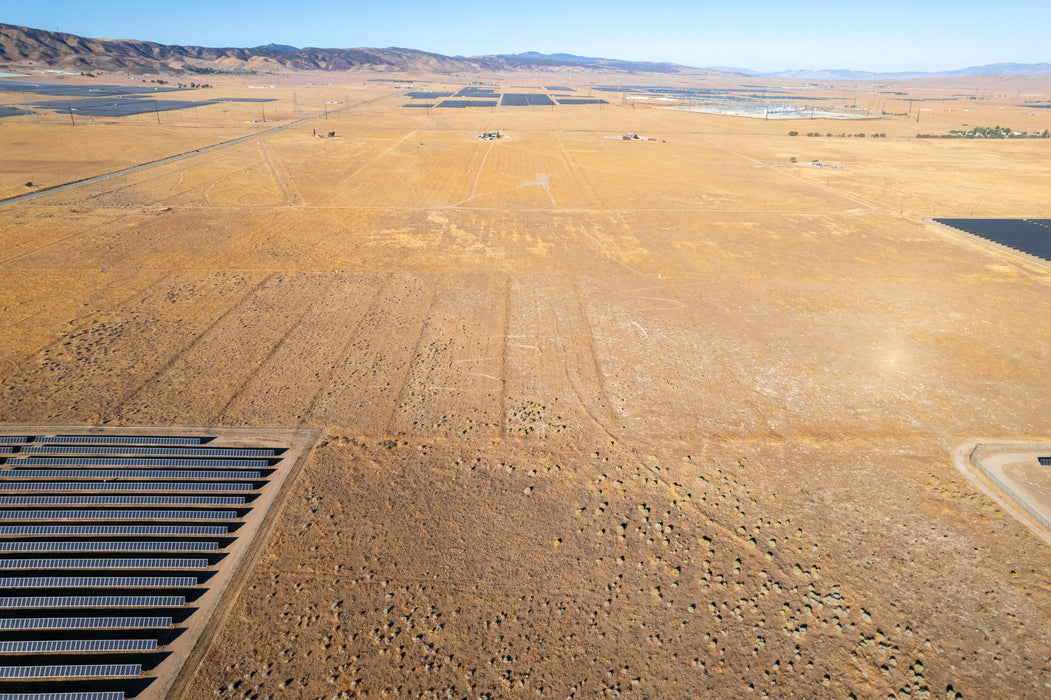 7.75 Acres Lancaster, Los Angeles County, CA (Paved Road)