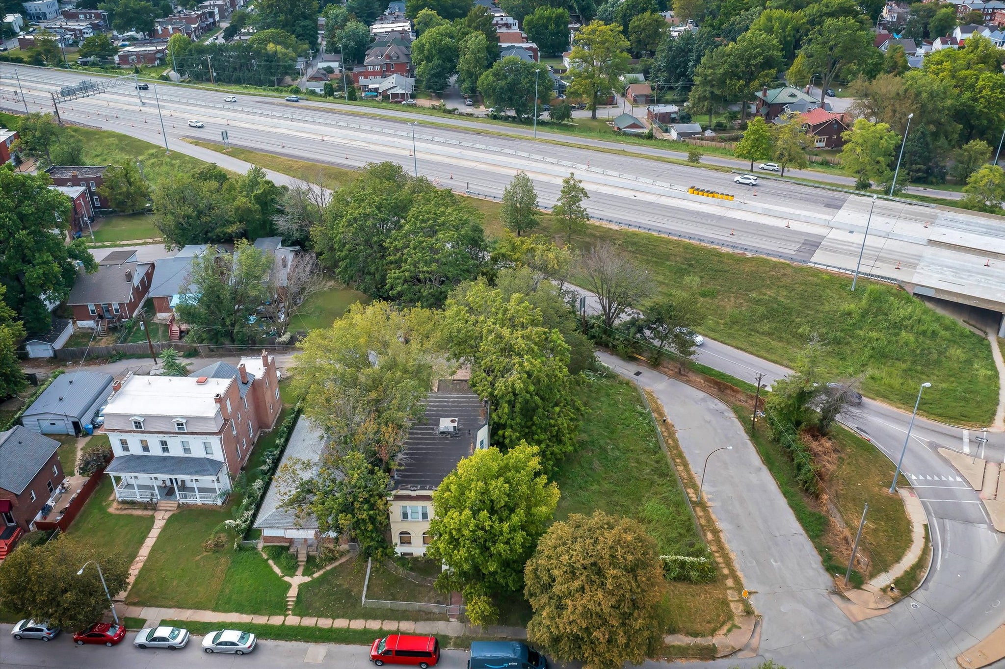 0.23 Acre Saint Louis, Saint Louis City County, MO (Power, Water, & Paved Road)