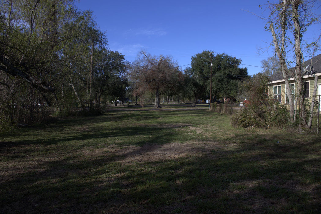 0.16 Acre Orange, Orange County, TX (Power, Water, & Paved Road)