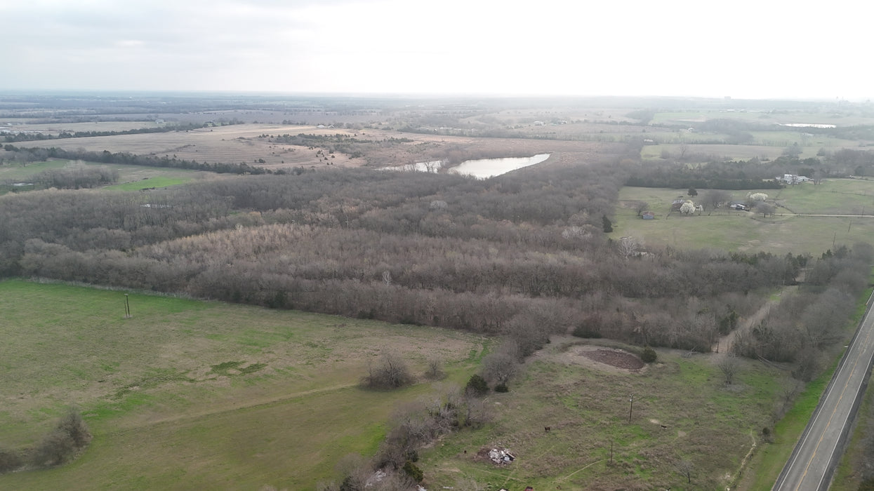 13.44 Acres Windom, Fannin County, TX (Power & Paved Road)