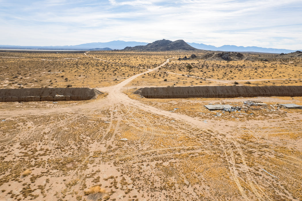 32.41 Acres Adelanto, San Bernardino County, CA