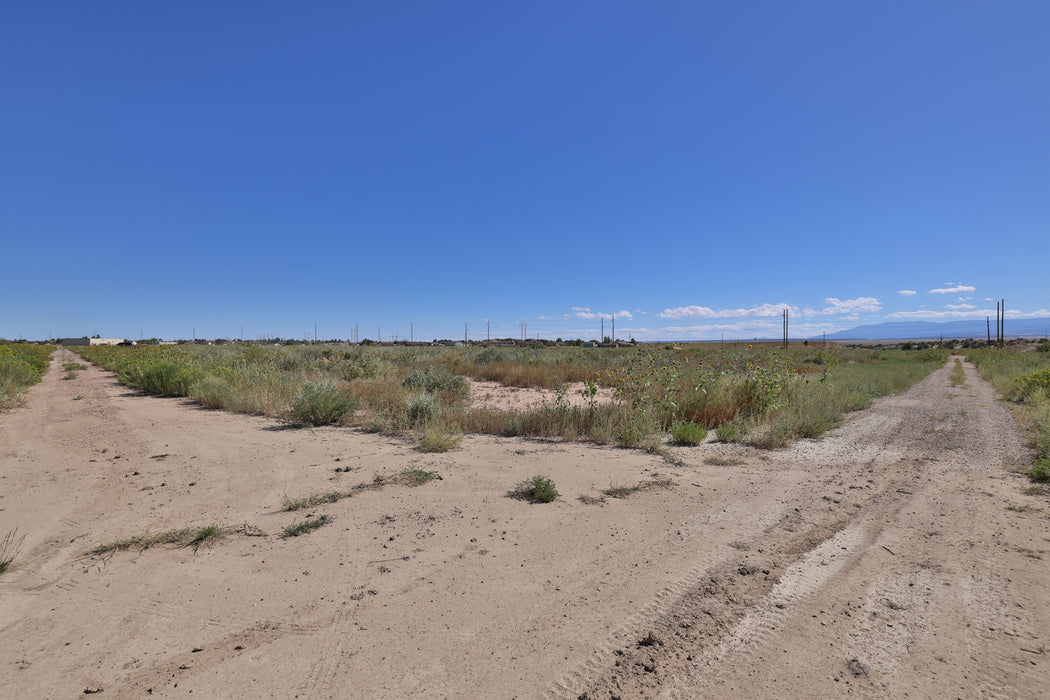 0.27 Acre Pueblo, Pueblo County, CO (Commercial Lot & Paved Road)