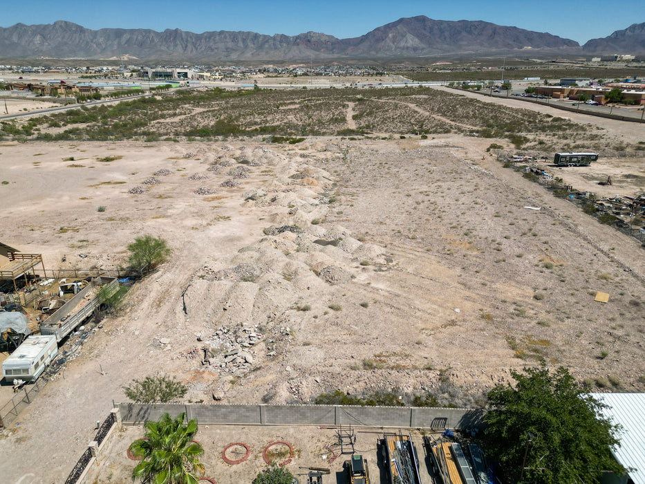 2 Acres Canutillo, El Paso County, TX (Commercial Lot, Power, & Water)