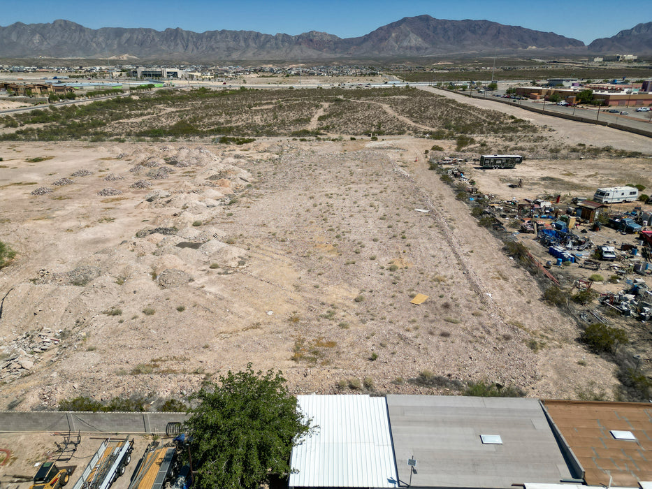 2 Acres Canutillo, El Paso County, TX (Commercial Lot, Power, & Water)