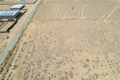 0.66 Acre California City, Kern County, CA (Water & Paved Road)
