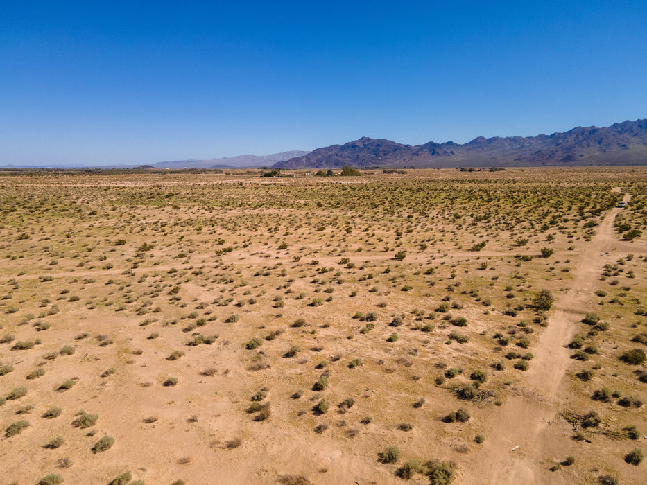 9.06 Acres Newberry Springs, San Bernardino County, CA