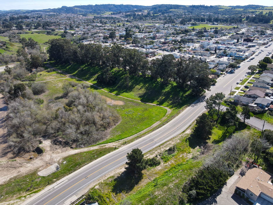 1.57 Acre Orcutt, Santa Barbara County, CA (Power, Water, & Paved Road)