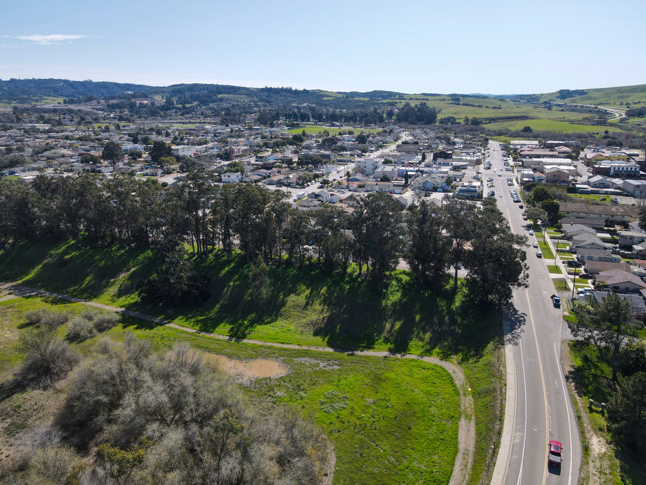 1.57 Acre Orcutt, Santa Barbara County, CA (Power, Water, & Paved Road)