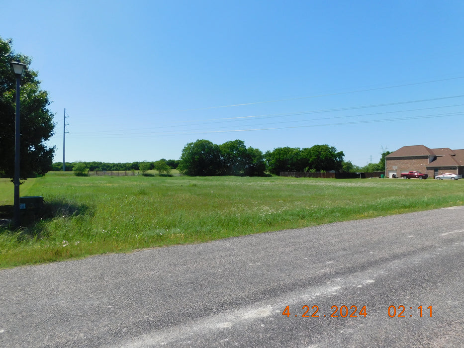 1 Acre Lavon, Collin County, TX (Power, Water, & Paved Road)