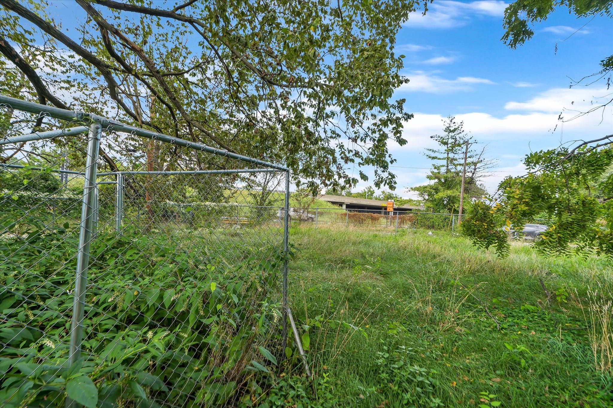 0.23 Acre Saint Louis, Saint Louis City County, MO (Power, Water, & Paved Road)