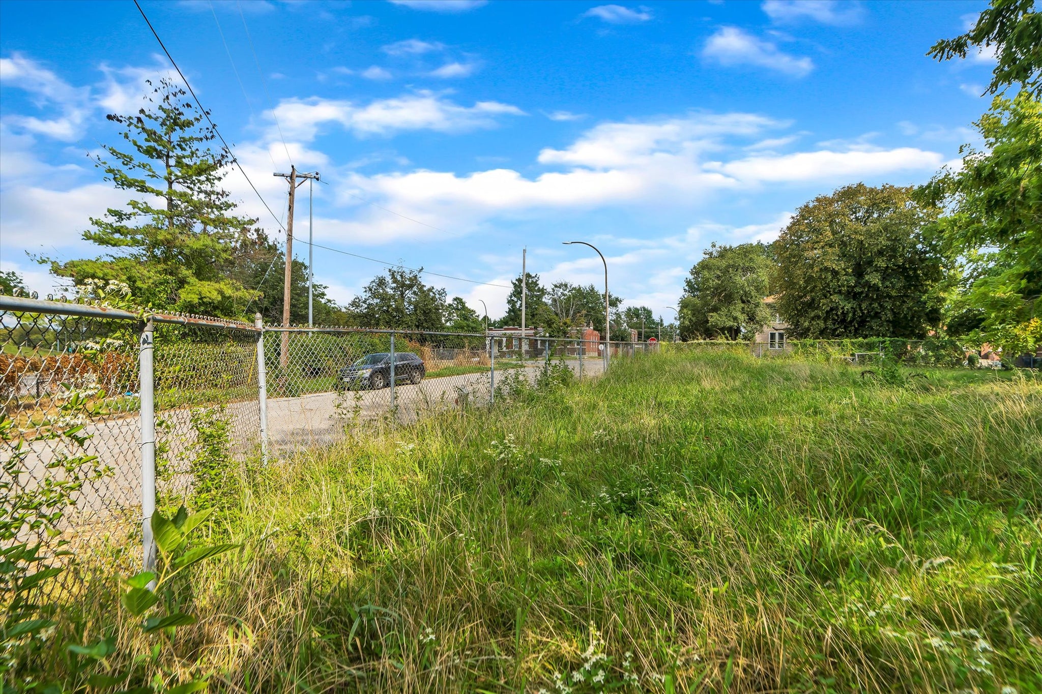 0.23 Acre Saint Louis, Saint Louis City County, MO (Power, Water, & Paved Road)