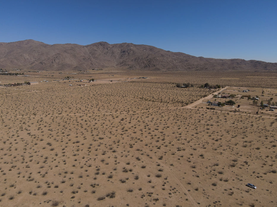 2.50 Acres Apple Valley, San Bernardino County, CA