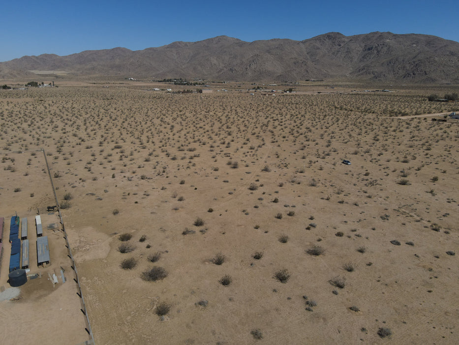 2.50 Acres Apple Valley, San Bernardino County, CA