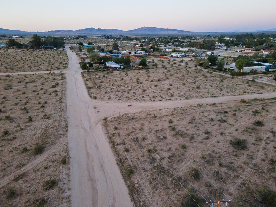 1.01 Acres Ridgecrest, Kern County, CA (Power & Water)