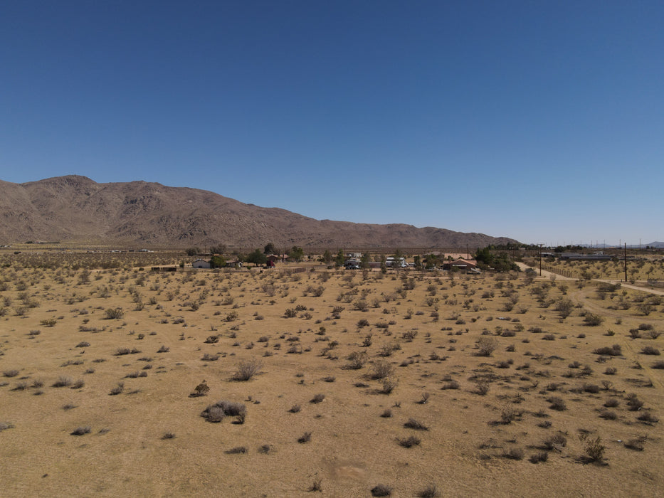 2.50 Acres Apple Valley, San Bernardino County, CA