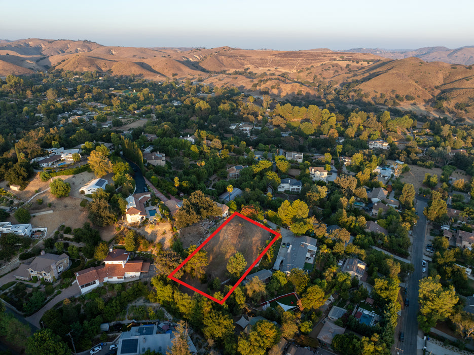 0.46 Acre Agoura Hills, Los Angeles County, CA (Power & Water)