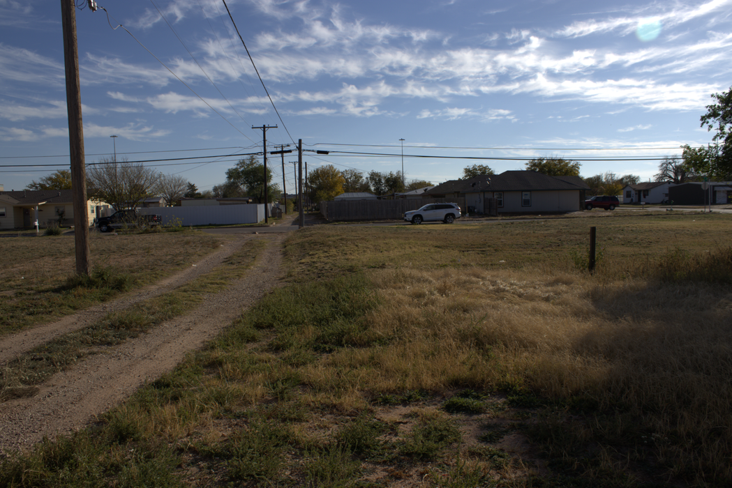 0.14 Acre Lubbock, Lubbock County, TX (Power, Water, & Paved Road)