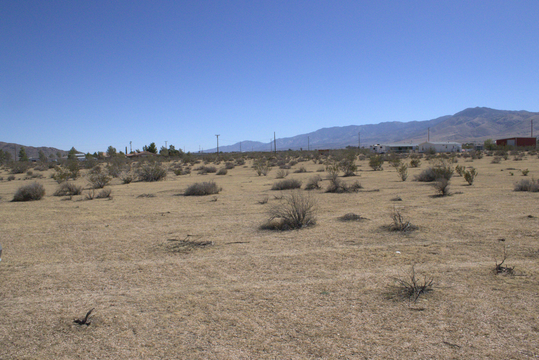 2.50 Acres Apple Valley, San Bernardino County, CA