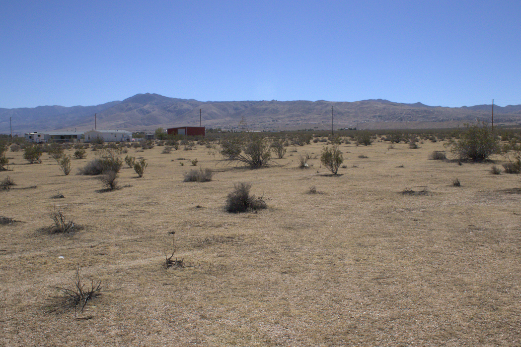 2.50 Acres Apple Valley, San Bernardino County, CA