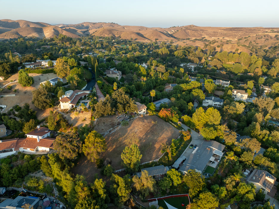 0.46 Acre Agoura Hills, Los Angeles County, CA (Power & Water)