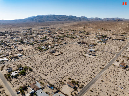 0.69 Acre Twentynine Palms, San Bernardino County, CA (Power, Water, & Paved Road)