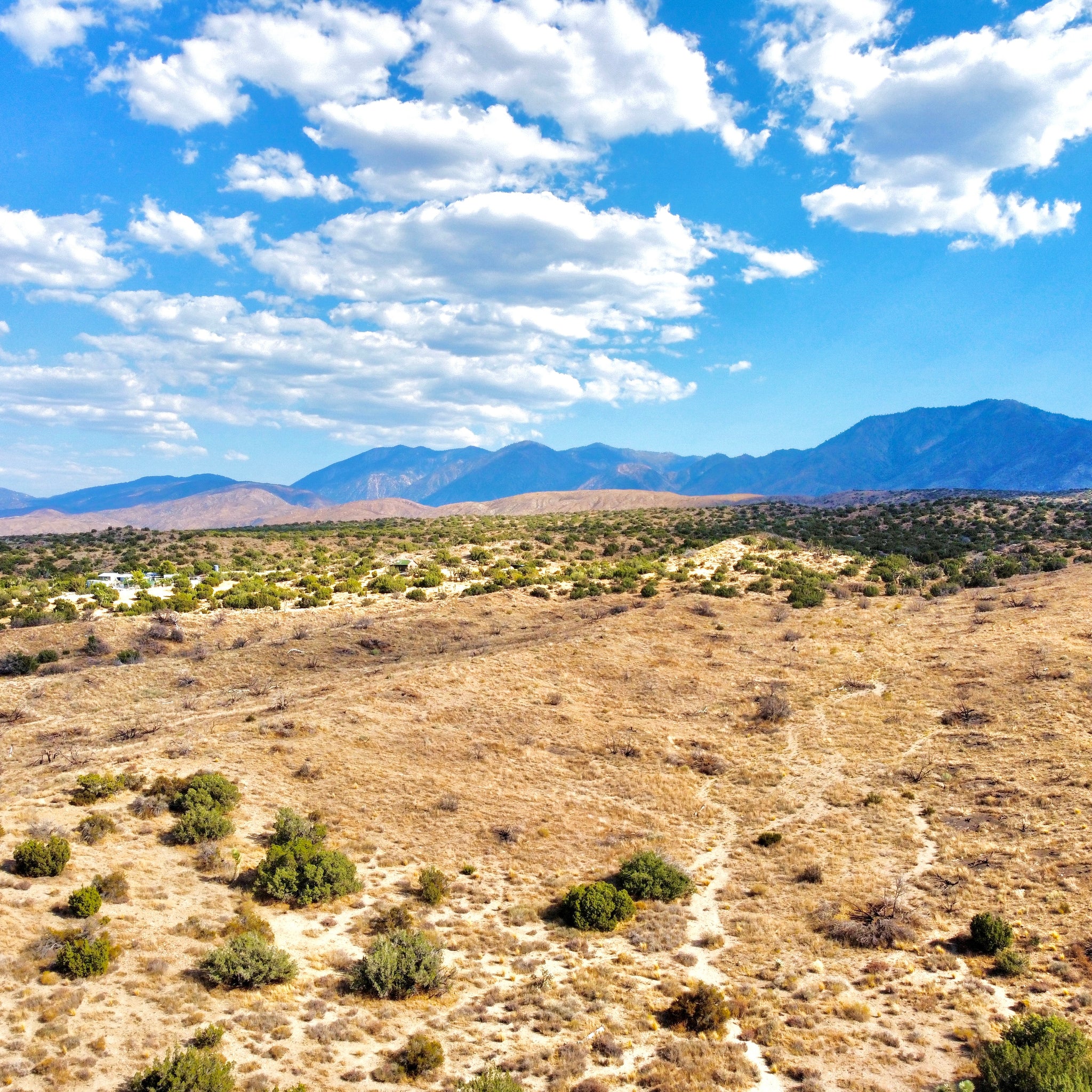 81.11 Acres Juniper Hills, Los Angeles County, CA (Paved Road)