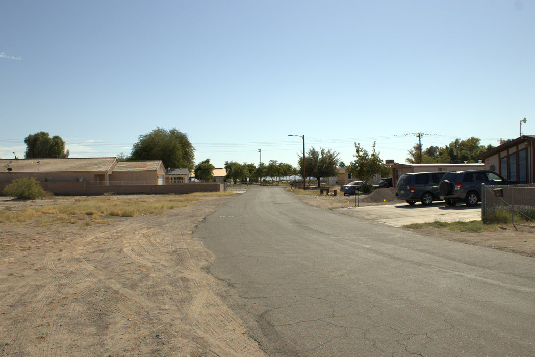 0.13 Acre Bullhead City, Mohave County, AZ (Power, Water, & Paved Road)