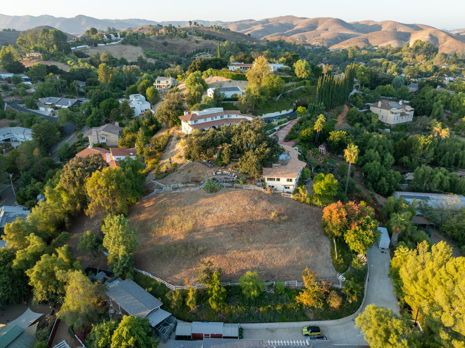 0.46 Acre Agoura Hills, Los Angeles County, CA (Power & Water)