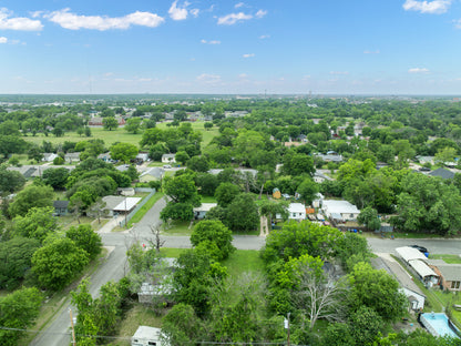 0.14 Acre Waco, McLennan County, TX (Power, Water, & Paved Road)