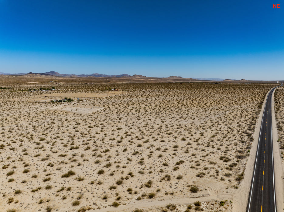 12.56 Acres Lucerne Valley, San Bernardino County, CA (Power & Paved Road)