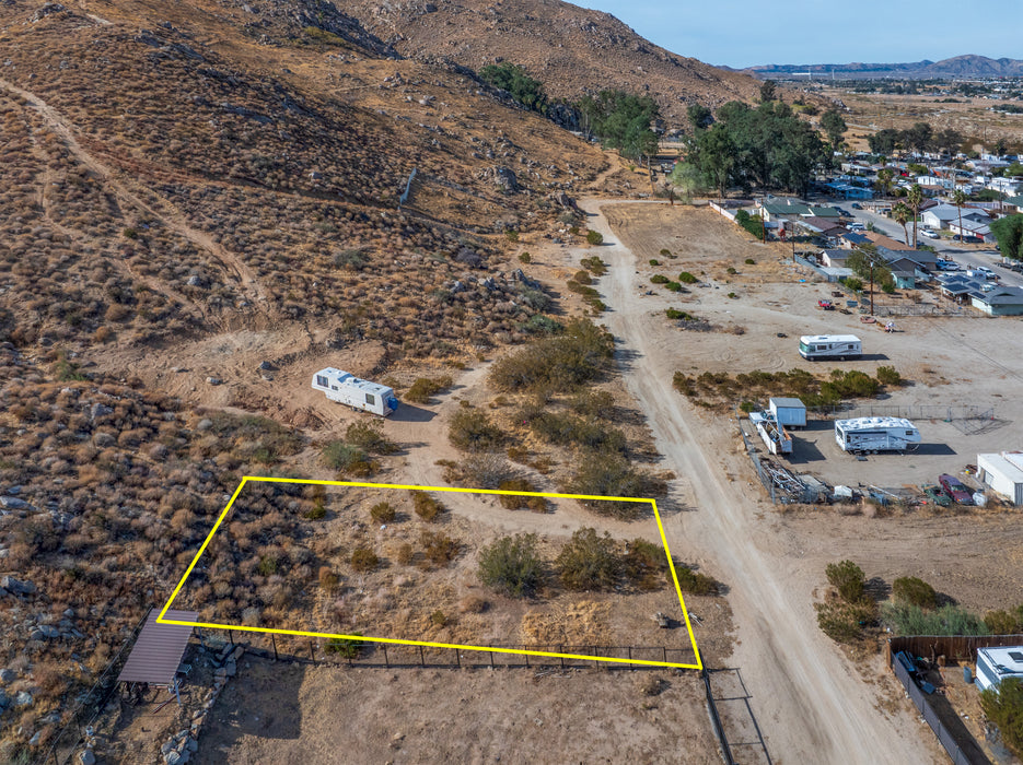 0.18 Acre Cabazon, Riverside County, CA (Power & Water)