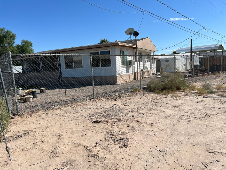 0.13 Acre Bullhead City, Mohave County, AZ (Power, Water, & Paved Road)